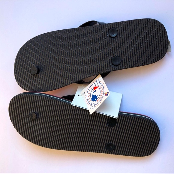 NEW Cincinnati Reds Sandals Flip Flops Small Women’s - Picture 5 of 13